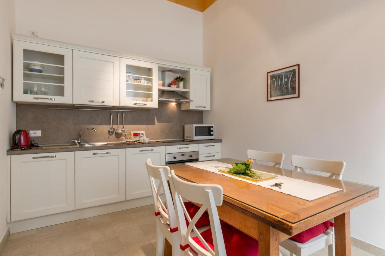 Apartamento Antica Residenza Adua Verona Exterior foto